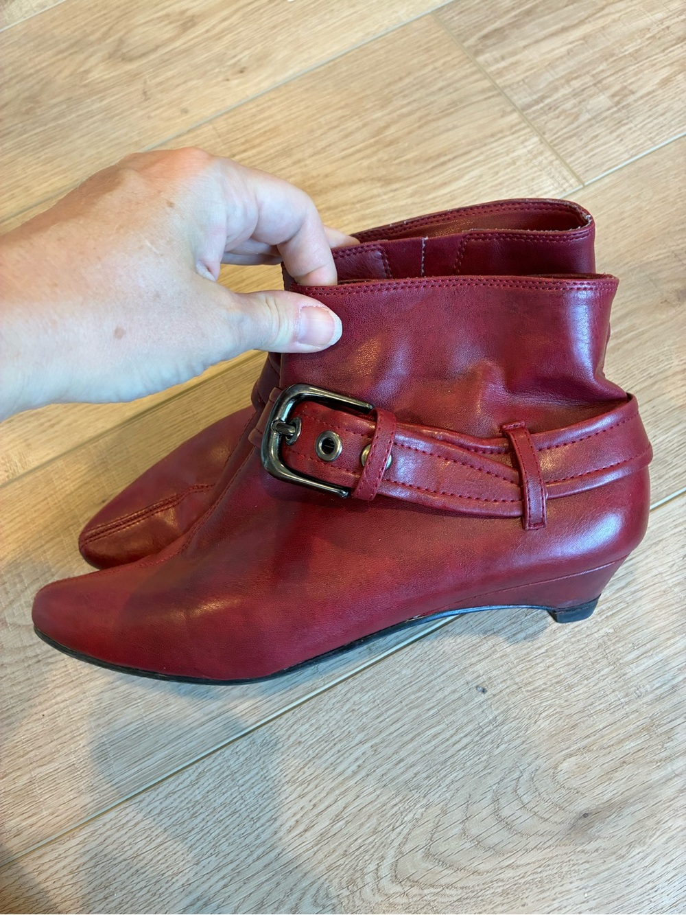 CL by Laundry Red Vegan Leather Ankle Boots with Buckle small heel 80s vibe 7